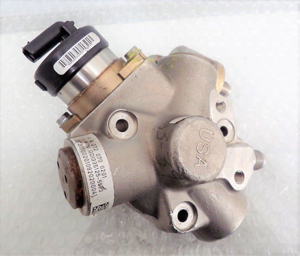 Pumpe 350CGI Hochdruckpumpe A2720700201 Benzinmotor 350 CGI C E CLS Klasse