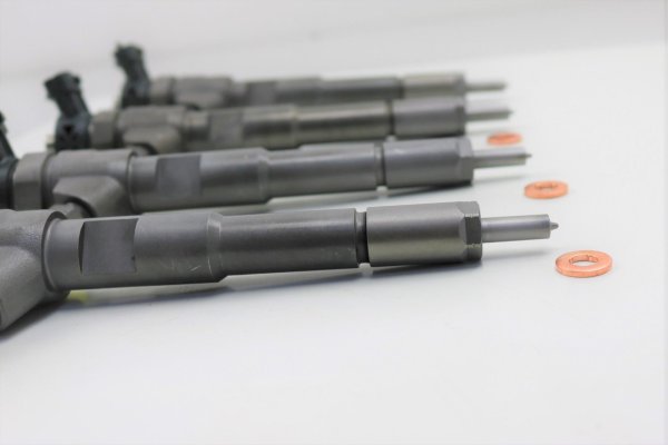 MERCEDES BENZ C-E-GLK Sprinter Injektor Düse Injektoren 4x DELPHI A6510700587