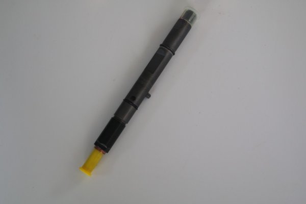 Renault Injector Nozzle 1,5 Dci EJBR04101D 8200553570 8200049876